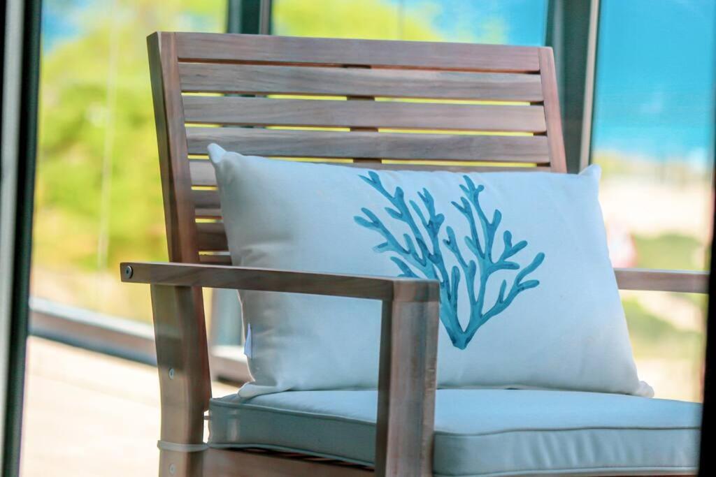 Apartment Iconic Sea Views Luxury
