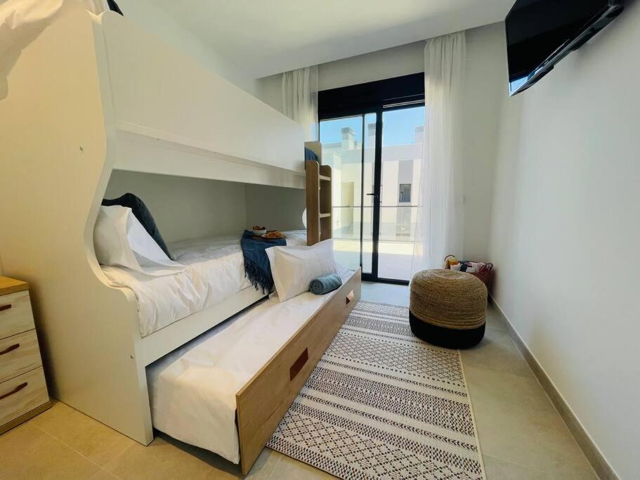 Iconic Sea Views Luxury Apartment *